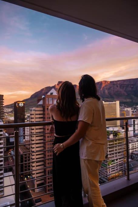 "Lykke On Bree" - Unique Apartment With Stunning Table Mountain Views Kapstadt Exterior foto
